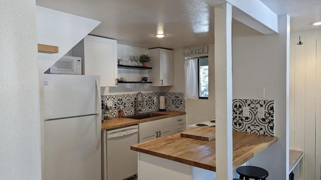 Cozy Condo Walking Distance To Village And Gondola W/ Pool/ Jacuzzi Sleeps 4. Mammoth Lakes Zewnętrze zdjęcie